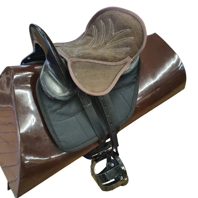 Solo Saddlers Saddle Trail Child Suede 14"