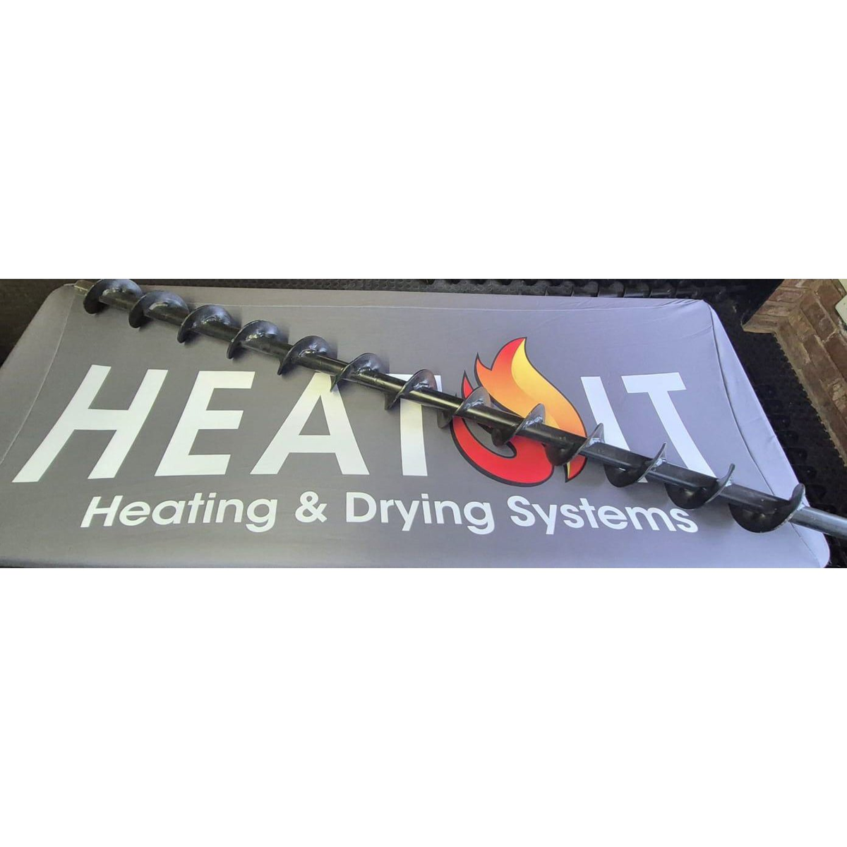 013566004