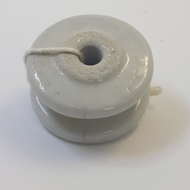Nemtek Porcelain Bobbin Insulator White 10pc