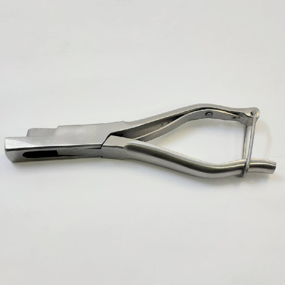 Antrovet Ear Notcher U-Small