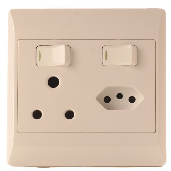 Socket 4x4 Single 16A Euro White -