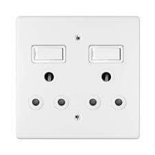 Crabtree Socket Classic SSO+Yoke 100x10 16A White -