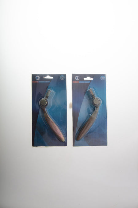 L&B Window Handle Metal Right Hand