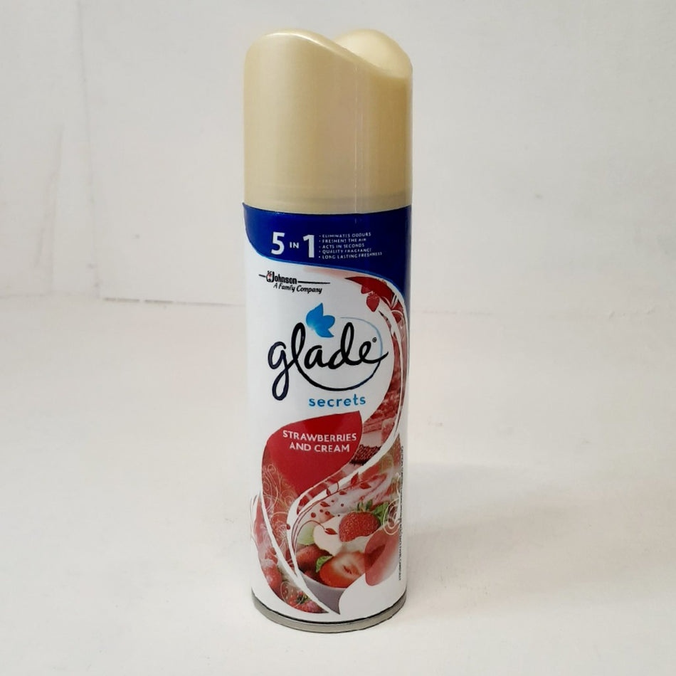 Glade Air Freshener Secrets Strawberry & Cream 180ML