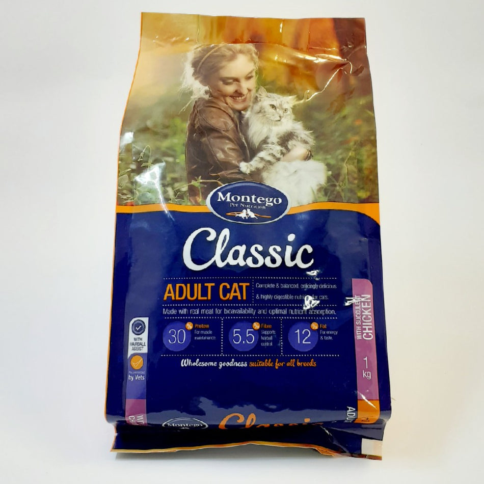 Montego Classic Adult Cat Food Chicken  1KG