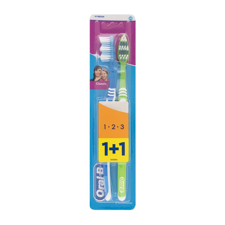 2'S Oral-B Toothbrush Clasic Medium