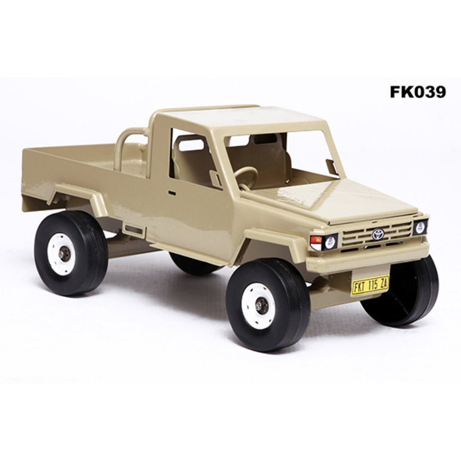 Africars Toys steel - Land Cruiser S/c